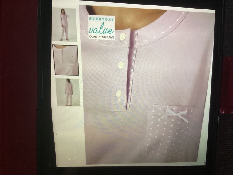  2 NEW PAIRS OF LADIES PYJAMAS SIZE 22 PINK AND CEREAS.    £15