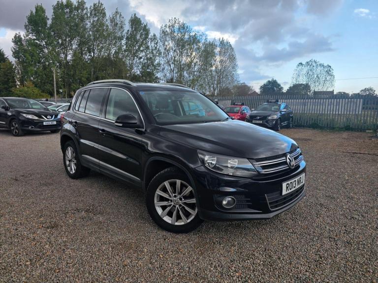 2013 Volkswagen Tiguan 2.0 TDi BlueMotion Tech SE 5dr ESTATE DIESEL Manual