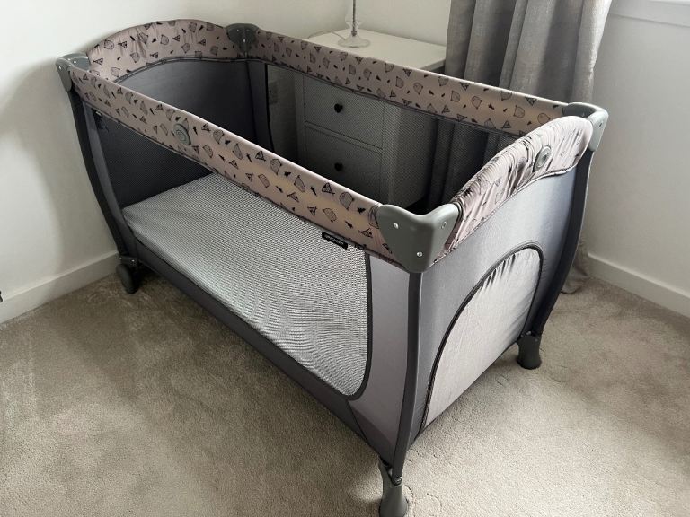 Hauck Sleep N Play Center Travel Cot – Grey, Good Condition