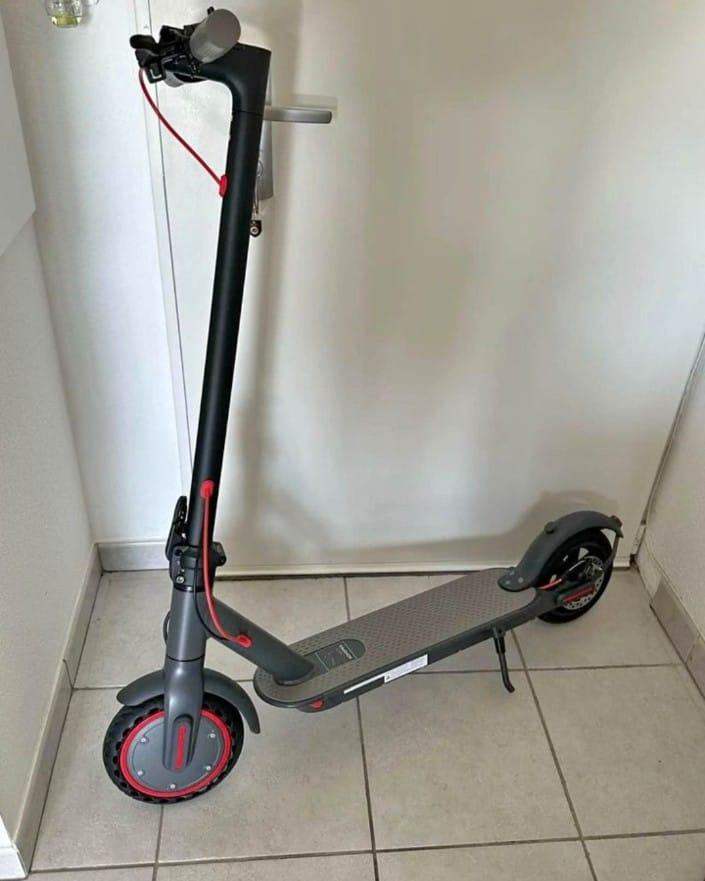 35km/h speed fast Go ! Brand New Electric Scooter M365 Pro ES80 at the Best Price!