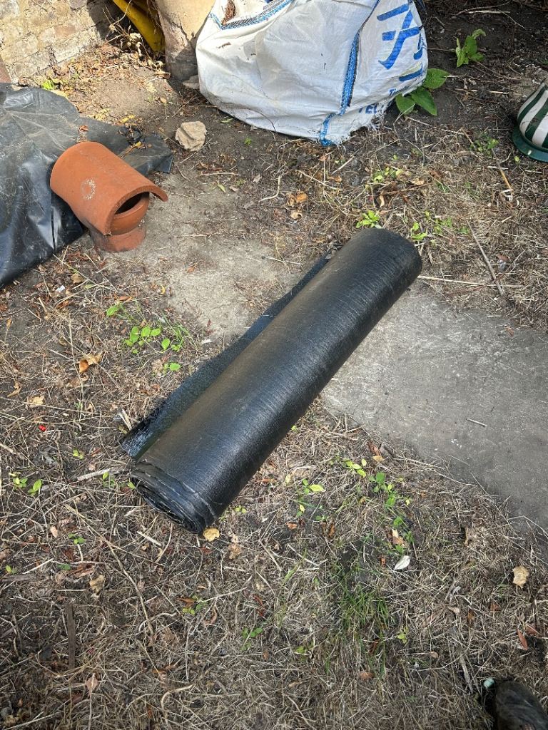 Burn on roof felt 6.3 metres 