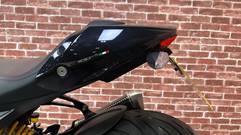 2013 Ducati Monster 1100 Evo ABS DTC ROADSTER Petrol Manual