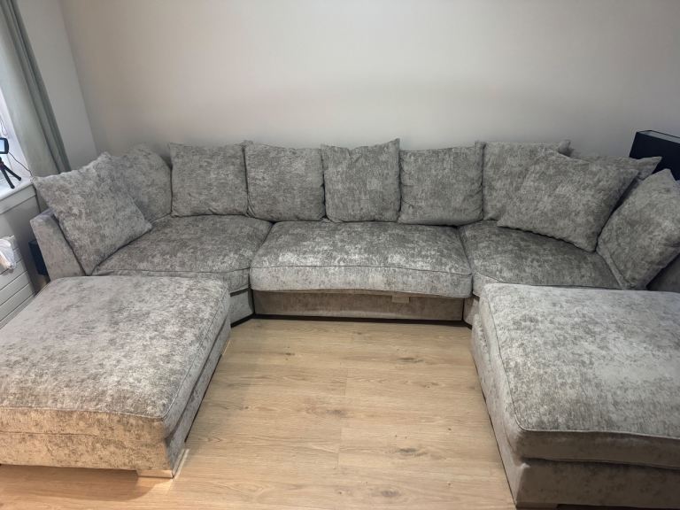 Large couch with foot stools 