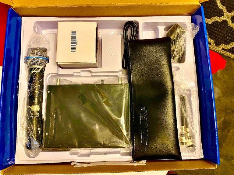 Shure wireless microphone 