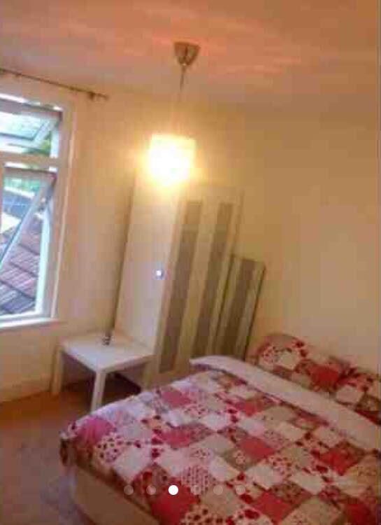 A place to let In south London croydon 