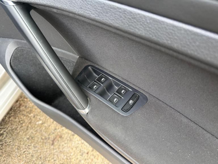 2013 Volkswagen Golf 2.0 TDI BlueMotion Tech GT Euro 5 (s/s) 5dr HATCHBACK Diesel Manual