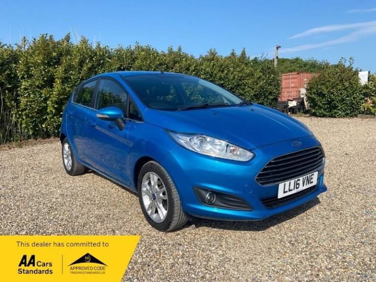 2016 Ford Fiesta 1.0T EcoBoost Zetec Hatchback 5dr Petrol Manual Euro 6 (s/s) (100 ps) Hatchback ...