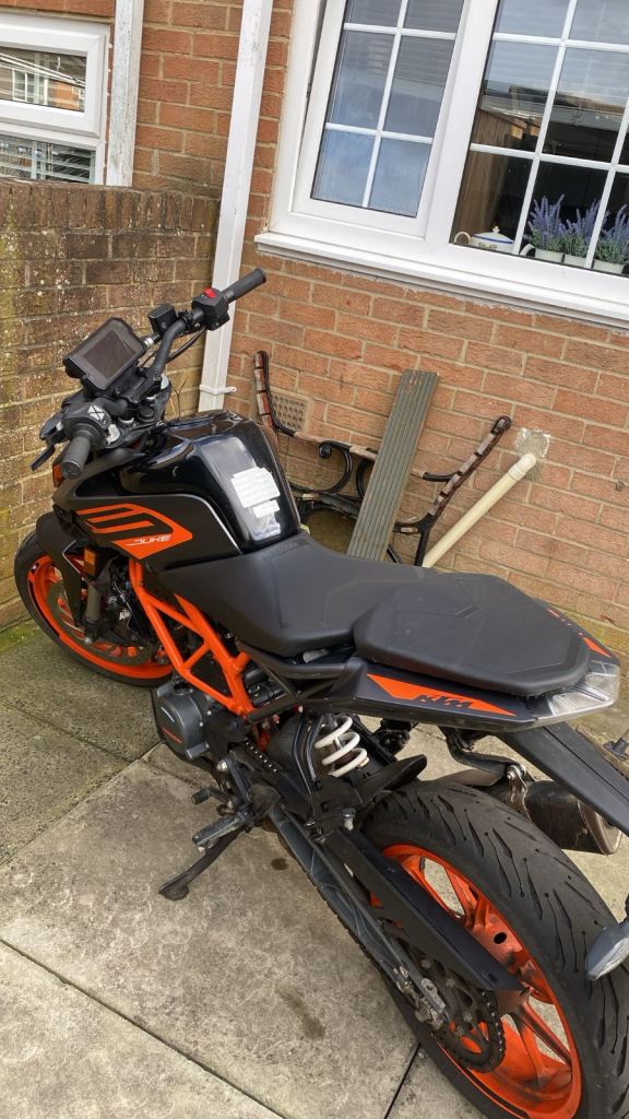 KTM, DUKE, 2023, 125 (cc)