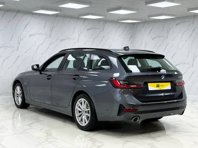 2022 BMW 3 Series 330e SE Pro 5dr Step Auto ESTATE PETROL/ELECTRIC Automatic
