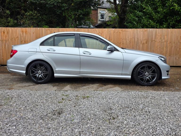 2013 Mercedes-Benz C Class C220 CDI BlueEFFICIENCY AMG Sport Plus 4dr Auto SALOON DIESEL Automatic
