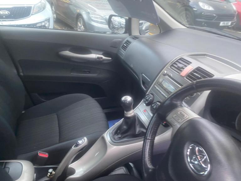 2007 Toyota Auris 1.6 VVTi TR 5dr HATCHBACK PETROL Manual