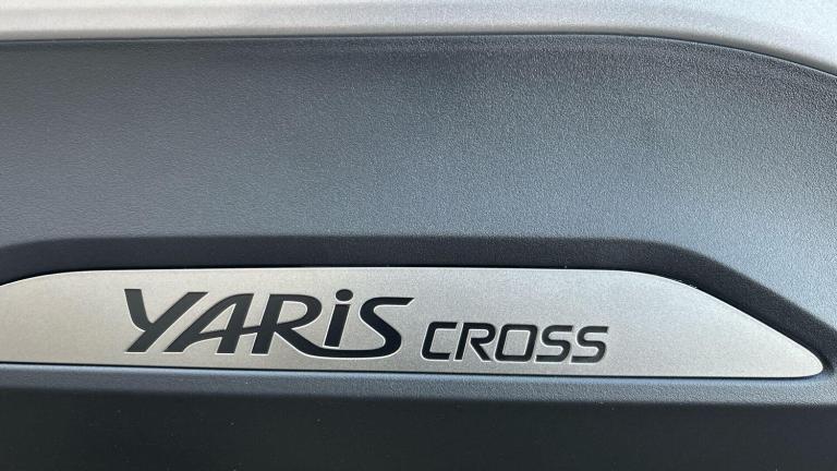  Toyota Yaris Cross 1.5 VVT-h Design SUV 5dr Petrol Hybrid E-CVT Euro 6 (s/s) (116 ps) Petrol/Ele...