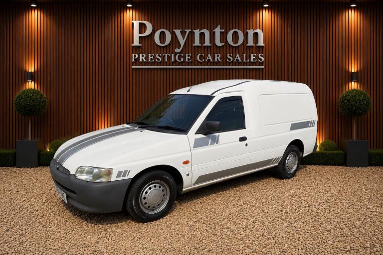 2001 Ford Escort Plus Van CAR DERIVED VAN Diesel Manual