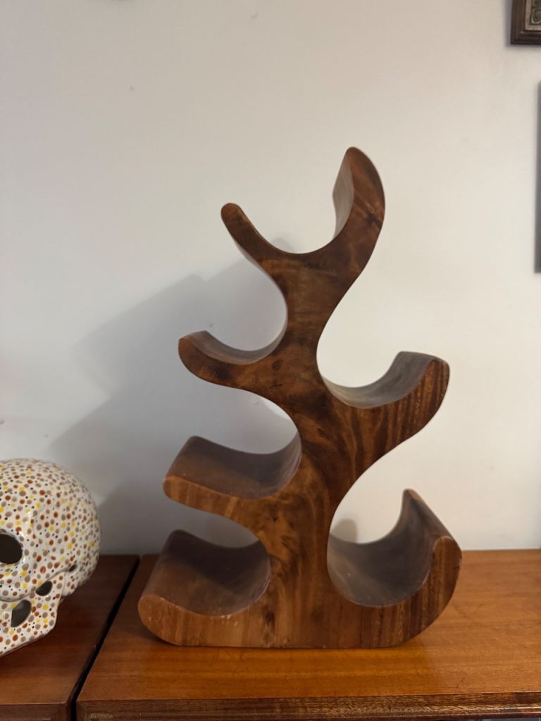 Solid wood wine rack 