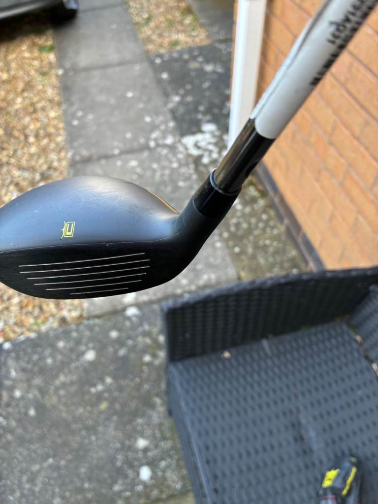 Cobra wood golf club never used 