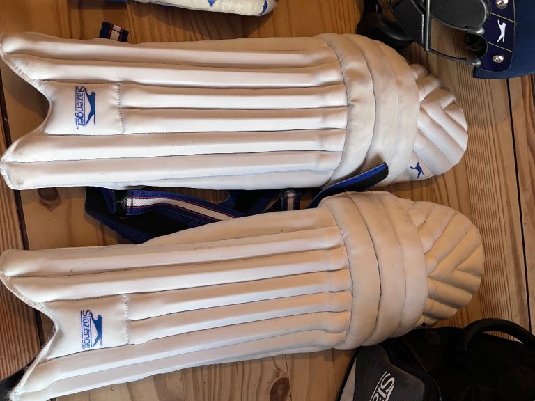 Complete cricket kit for beginners 