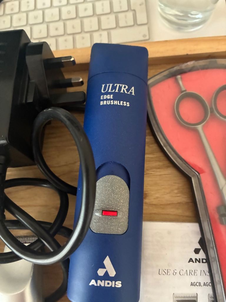 Great bundle of dog grooming tools