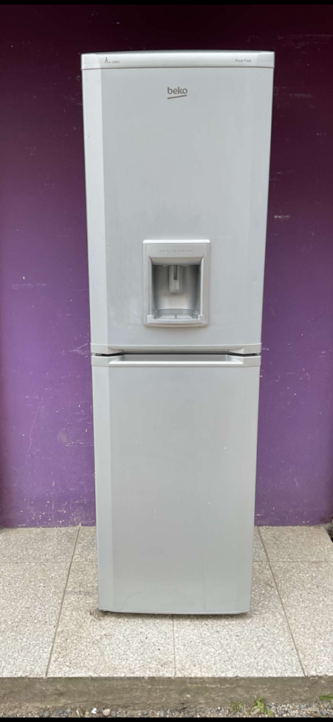 Beko Fridge Freezer with Water Dispenser – Silver, Good Condition