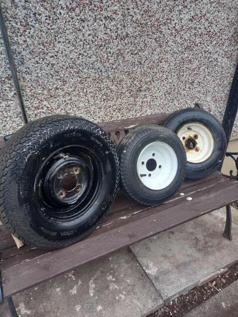 Trailer wheels and tyres 