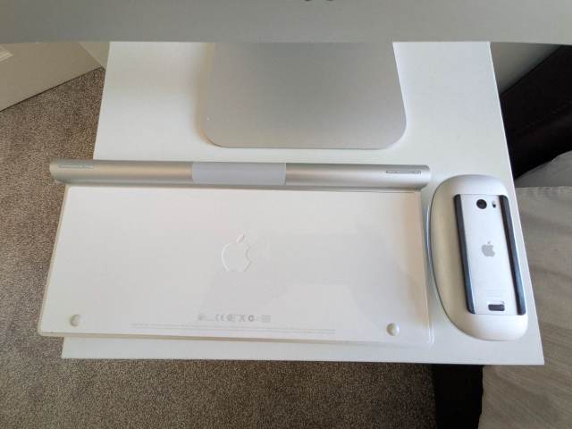 Apple iMac 21.5