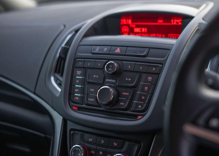 2013 Vauxhall Zafira 2.0 CDTi [165] SE 5dr [non Start Stop] MPV DIESEL Manual