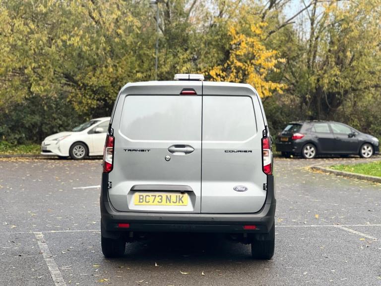 2024 Ford Transit Courier 1.5 EcoBlue Limited Van PANEL VAN DIESEL Manual