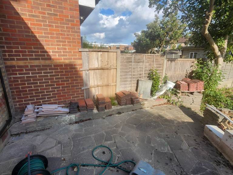 Reclaimed Roof Tiles and Paving Slabs - Good Condition