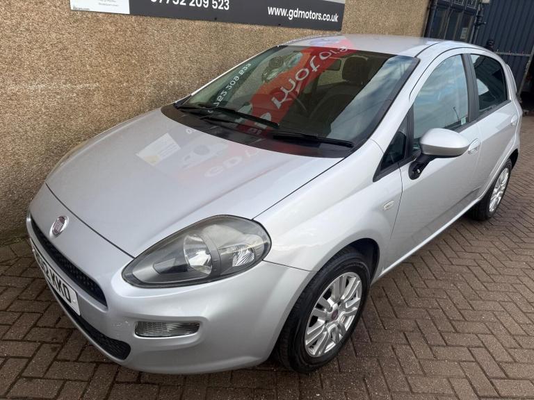 2012 Fiat Punto 1.4 Easy 5dr HATCHBACK PETROL Manual