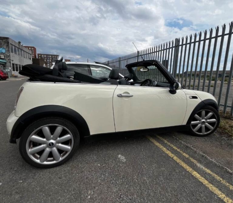 Mini, CONVERTIBLE, Convertible, 2008, Manual, 1598 (cc), 2 doors