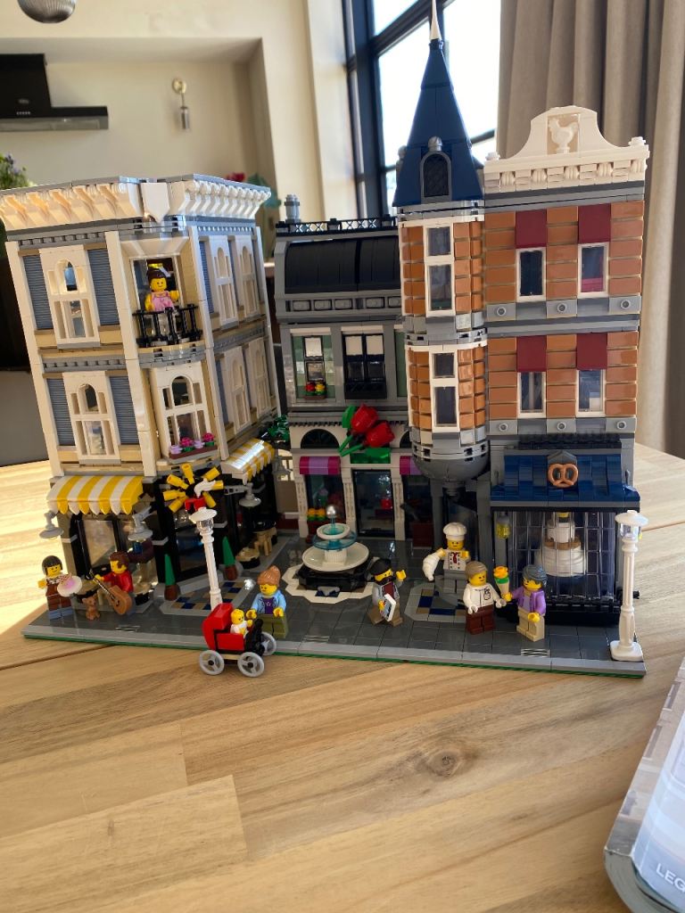 Lego creator Assembly Square (10255)