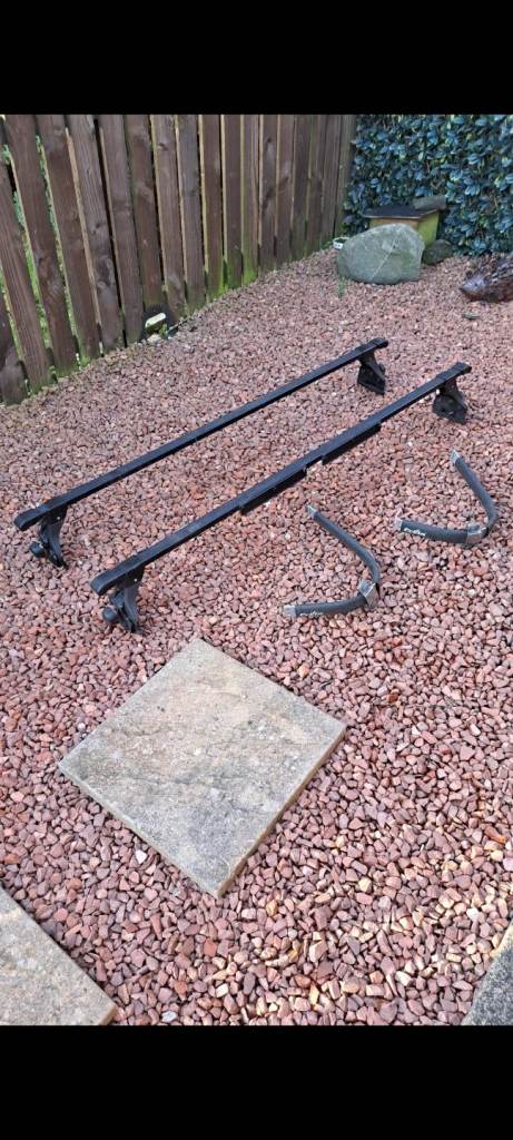 Suzuki Jimny SZ5 genuine roofbars