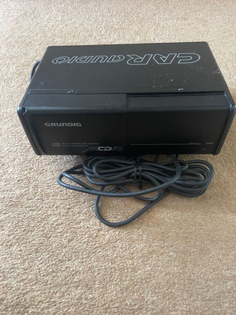 Grundig MCD10 Multi Compact Disc Changer (Car Audio)
