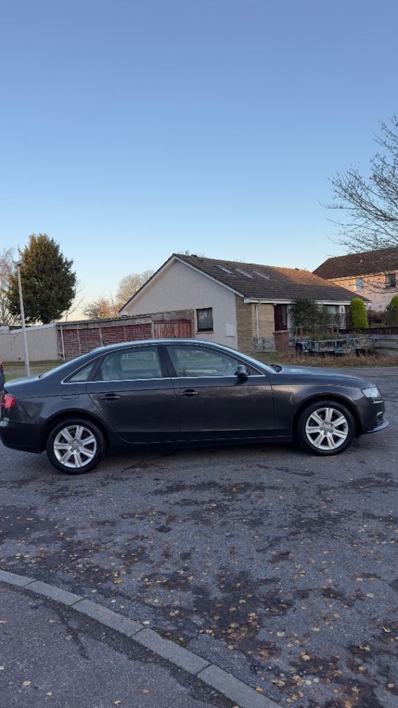Audi, A4, Saloon, 2010, Semi-Auto, 1968 (cc), 4 doors
