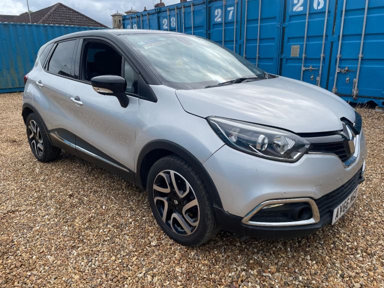 Renault, CAPTUR, Hatchback, 2016, Manual, 1461 (cc), 5 doors