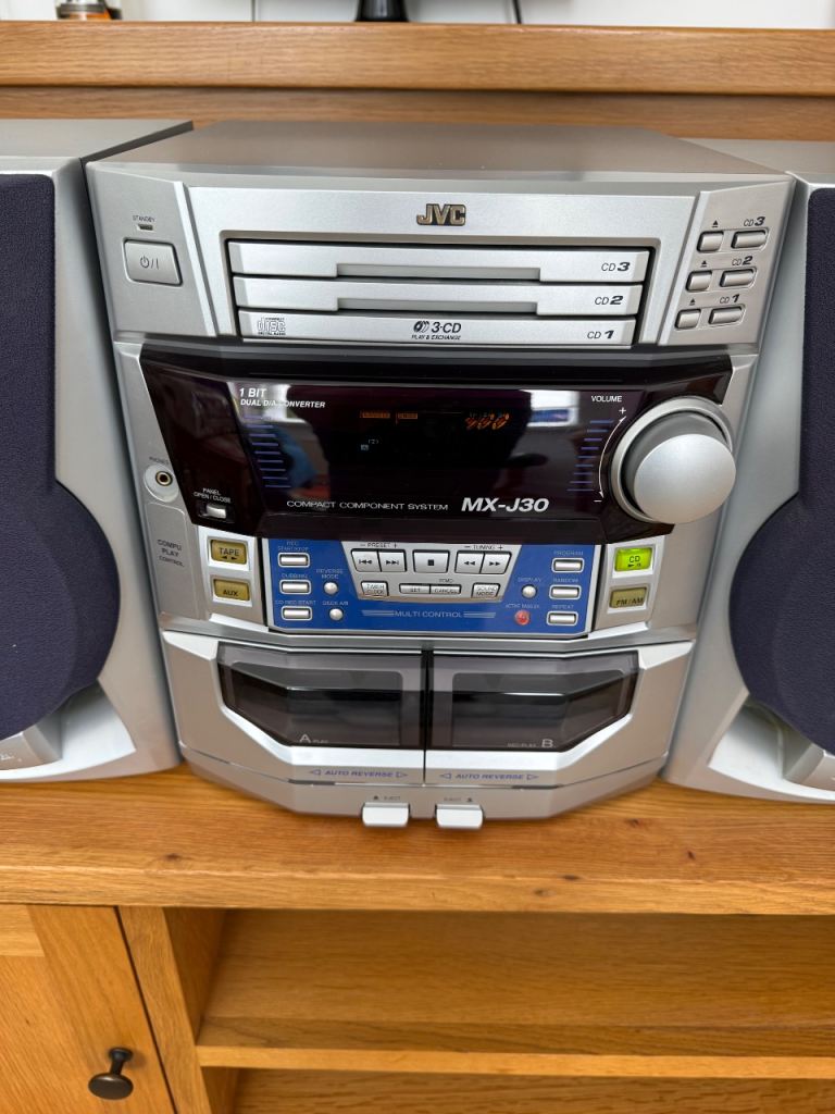 JVC mx 30 mini HiFi . As new condition. 