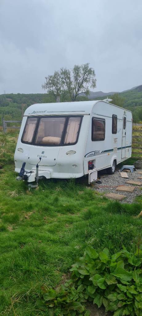 Elddis Avante 524 4 Berth touring caravan