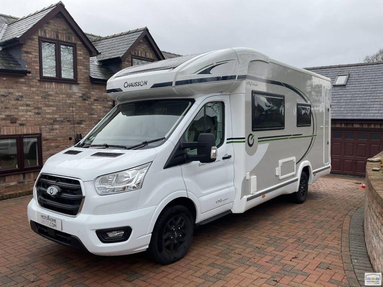 Chausson 640 Titanium Ultimate, 2024, Auto, 4 Berth 4 Belt
