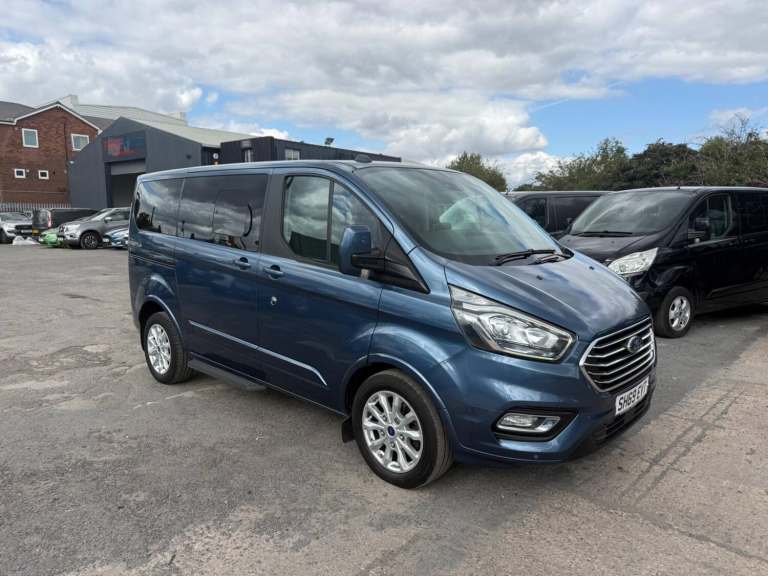 2020 Ford Tourneo Custom 2.0 EcoBlue 130ps Low Roof 8 Seater Titanium MPV DIESEL Manual