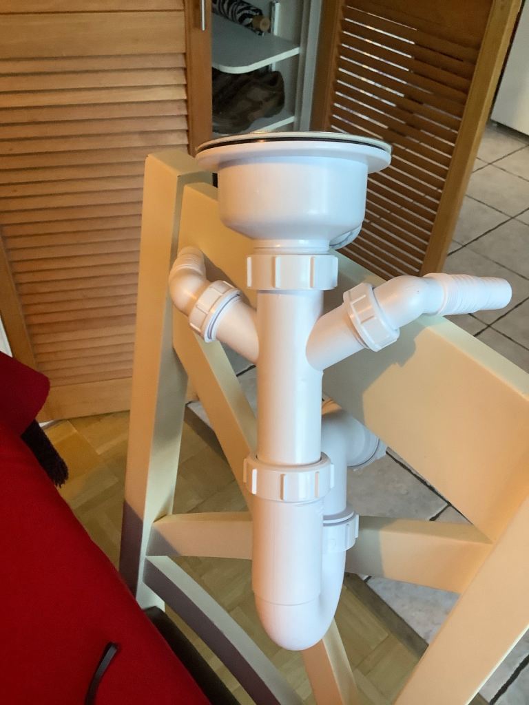 New unused extending double nozzle sink trap surprise to requirements 