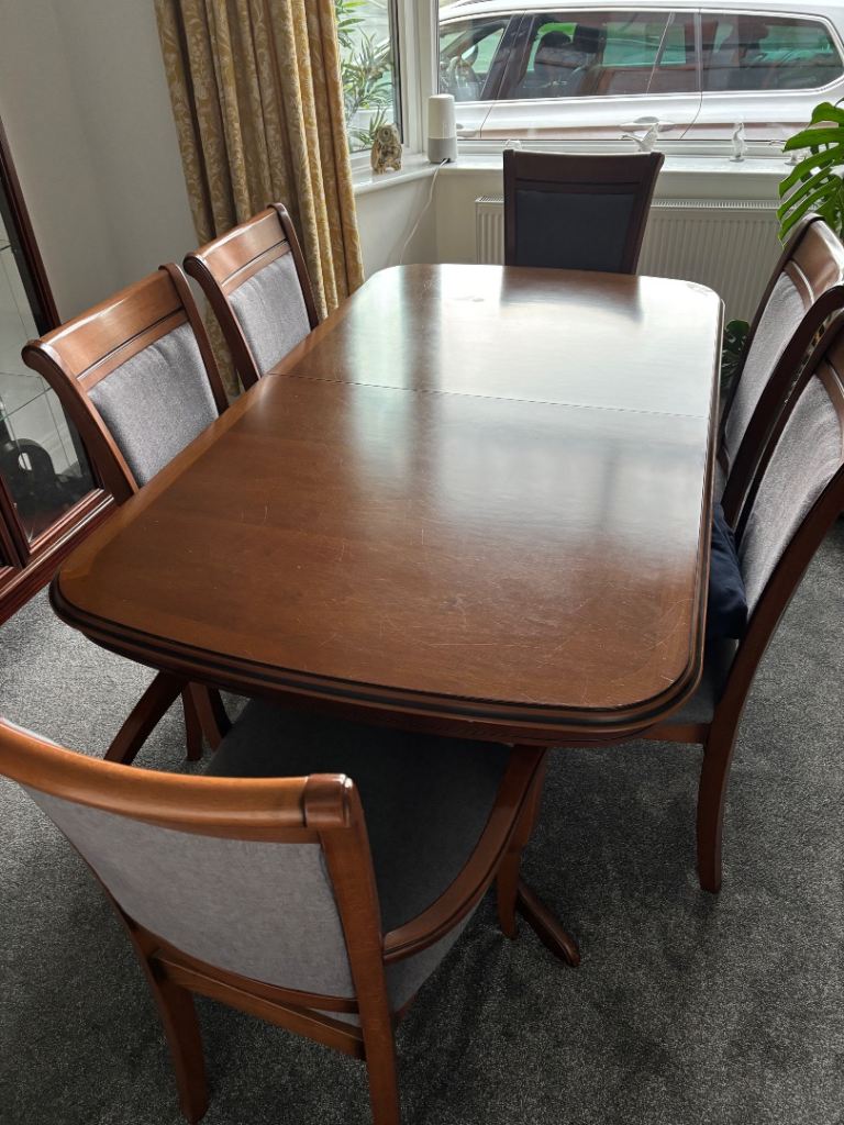 G Plan Dining Room Table & Chairs 