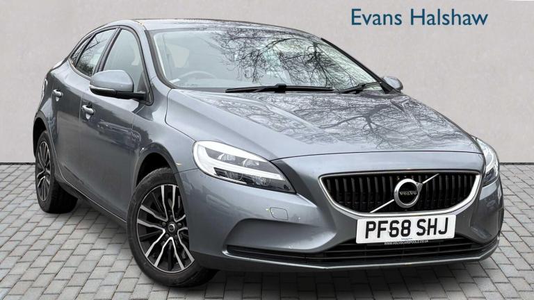2019 Volvo V40 T2 [122] Momentum 5dr Geartronic HATCHBACK PETROL Automatic