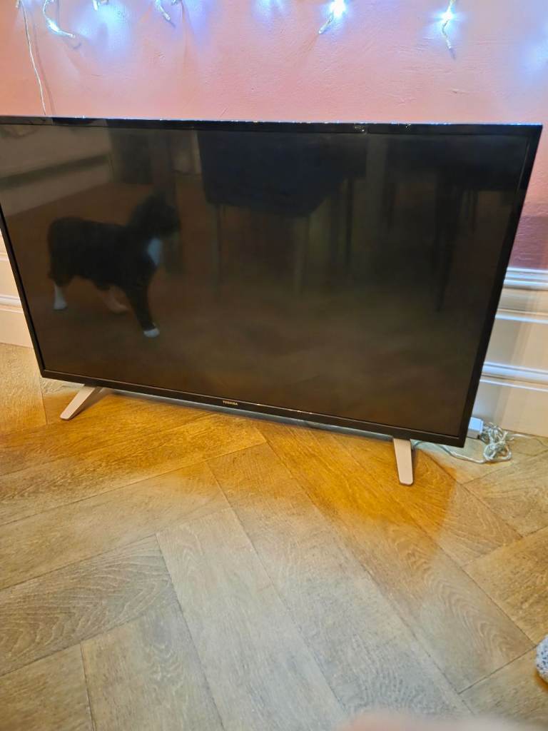 Toshiba TV