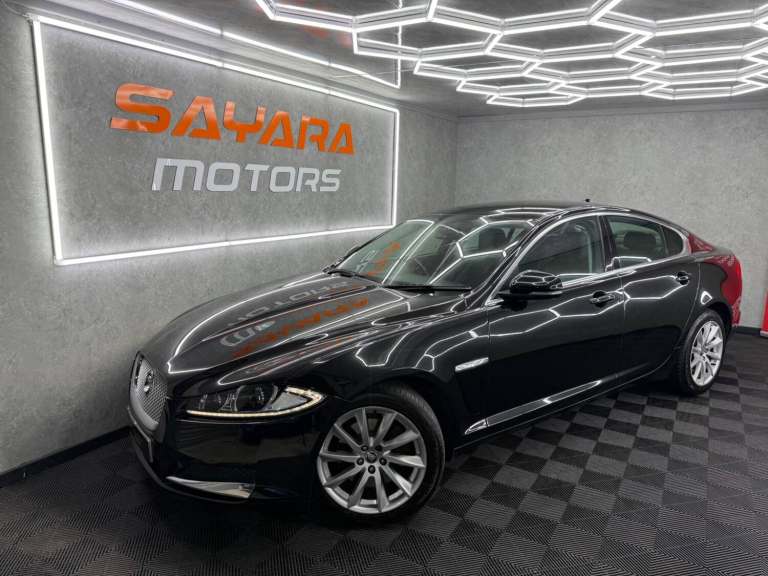 2013 Jaguar XF 2.2d [200] Luxury 4dr Auto SALOON DIESEL Automatic