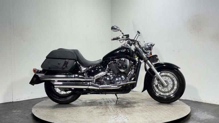 Suzuki Intruder 800 VZ C 2009 L0 21K MOT SERVICED CRUISER BIKE PANNIERS 800CC