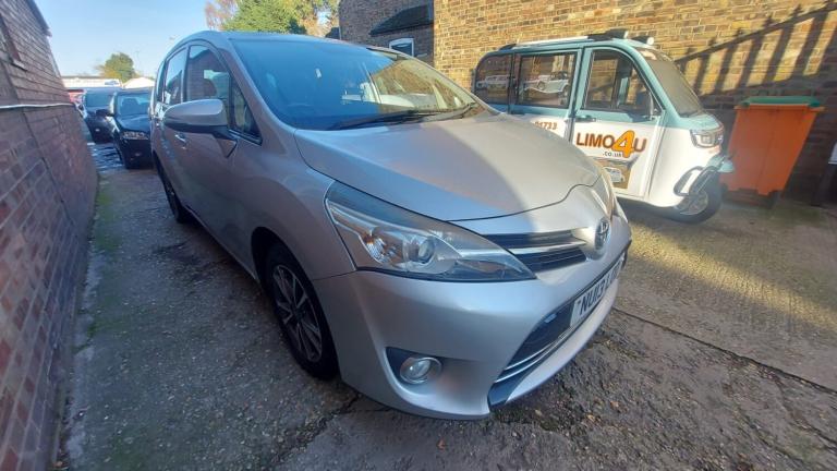 TOYOTA VERSO 2.0 D-4D Icon 2013
