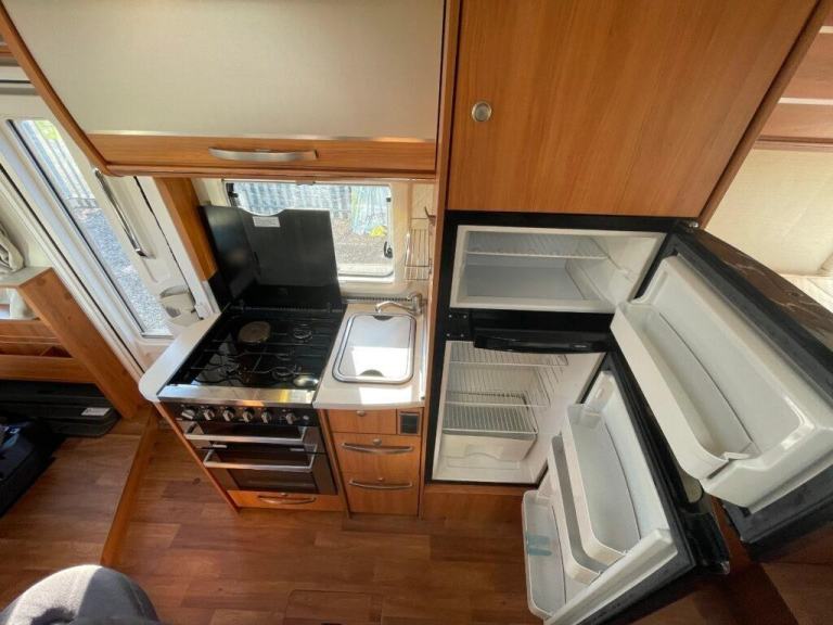 Hymer Exsis -i 578 4 Berth 4 Belt End garage 3500KG