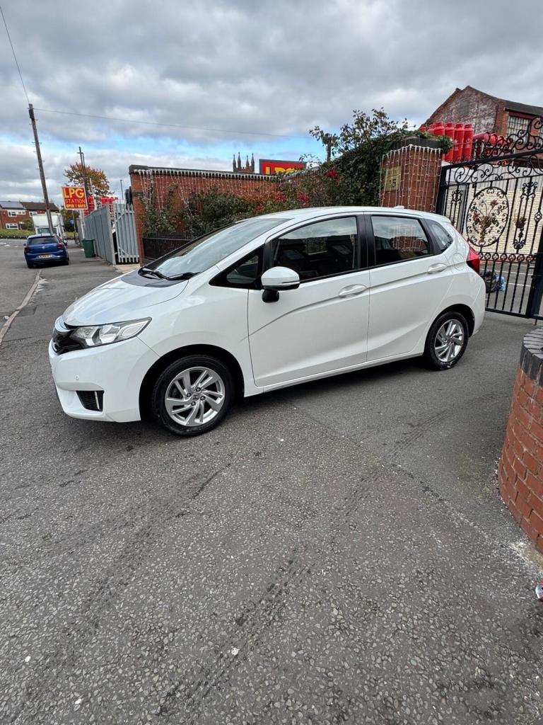 2016 Honda Jazz 1.3 SE 5dr HATCHBACK Petrol Manual