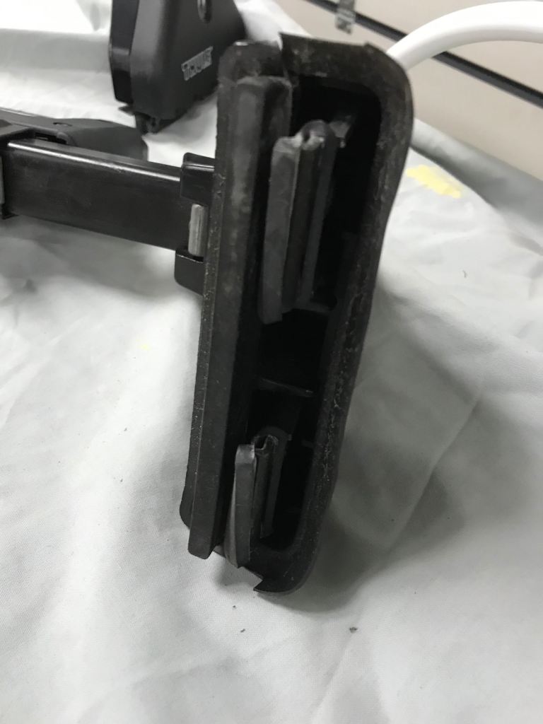 Thule universal roof rack 