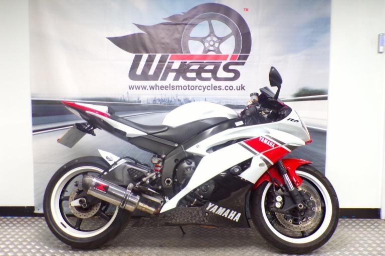 2012 YAMAHA R6