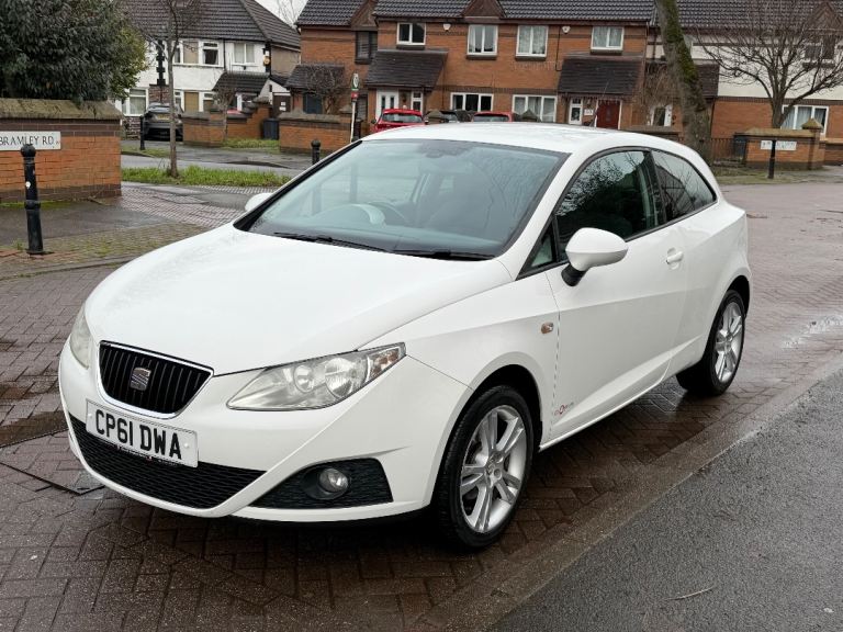 Seat, IBIZA, Hatchback, 2011, Manual, 1390 (cc), 3 doors